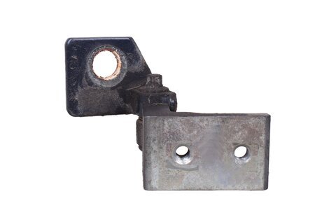 Závěs zadních dveří spodní levý 13181939