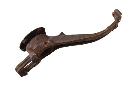 Těhlice přední levá 96mm 7P6407245A