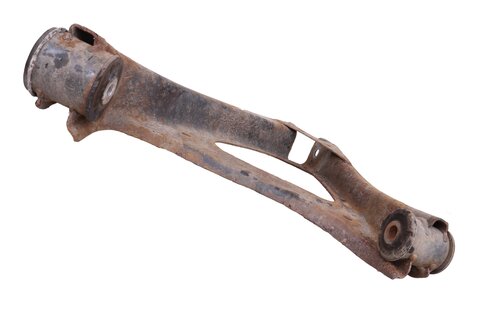 Rameno zadní spodní pravé 7P0505312E