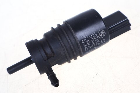 Čerpadlo ostřikovače skla přední 67126934160