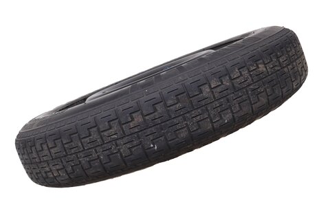 Dojezdové kolo R16 (4Bx16 ET25, 125/85R16 5x107,95)