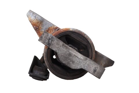 Silentblok motoru pravý (LM) 13130739