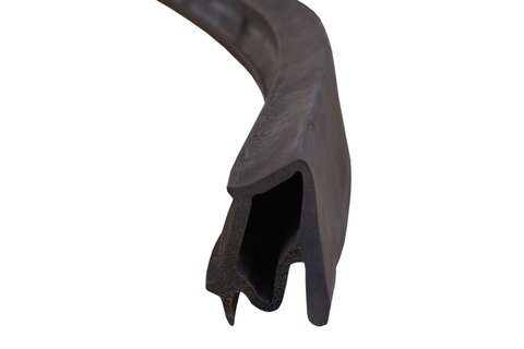 Těsnění předních dveří - pravé, vrchní JK21-V51400-AC