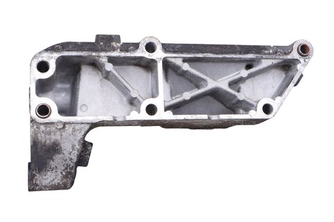 Držák motoru levý 500394621