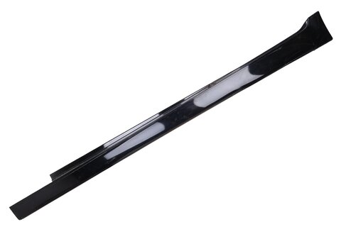 Obložení prahu levé lakovací 51777262663