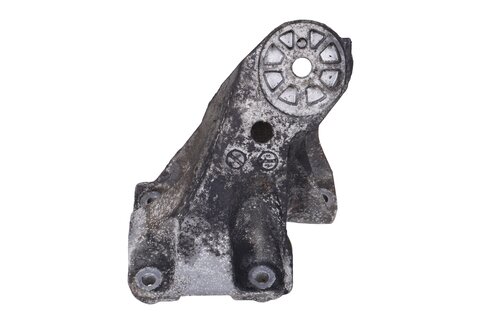 Vzpěra motoru pravá 7L6199308D