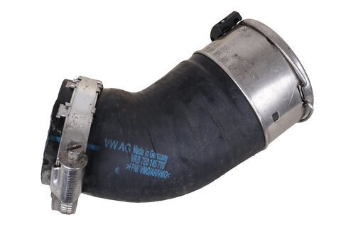 Tlaková hadice intercooleru 7E0145708B