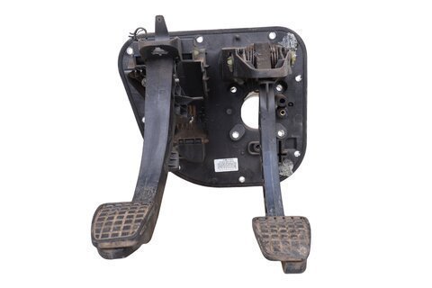 Kulisa pedálů komplet 5801492032