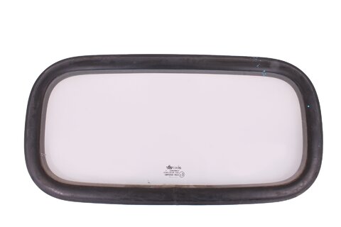 Sklo celní přepážky