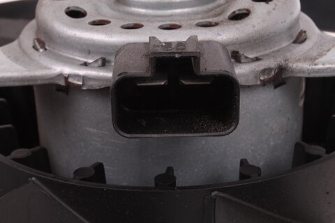 Vrtule sahary (hranatý konektor)