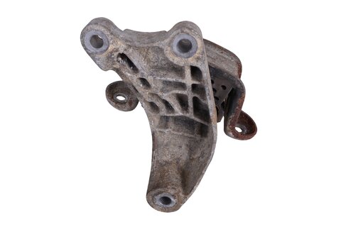 Držák převodovky levý 7H0399151G