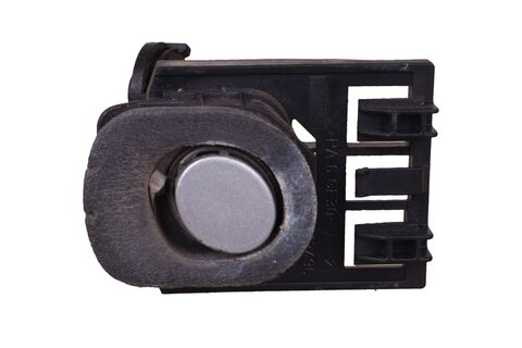 Tlačítko otevírání pátých dveří coupé 872559