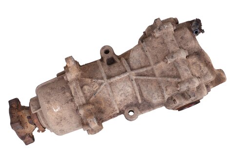 Zadní diferenciál (4x4) 383002A000