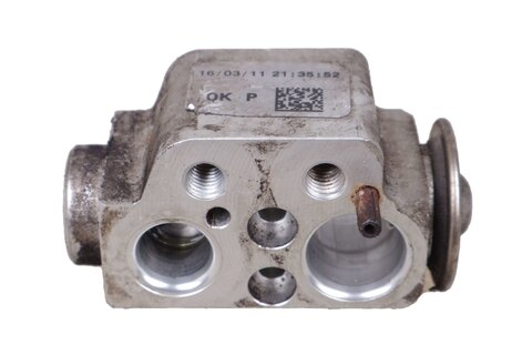 Expanzní ventil klimatizace 7P0820679A