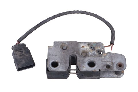 Zámek kapoty (spodní díl) 7P6823509