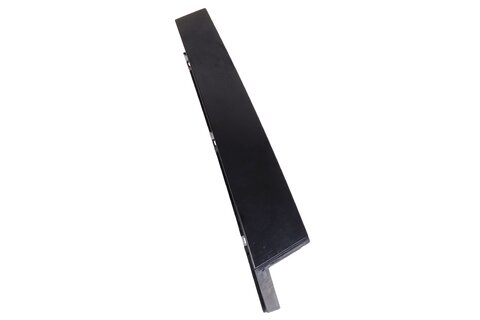 Krycí panel dveří přední levý 7P6837901B