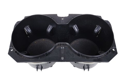 Držák nápojů 7P6858602