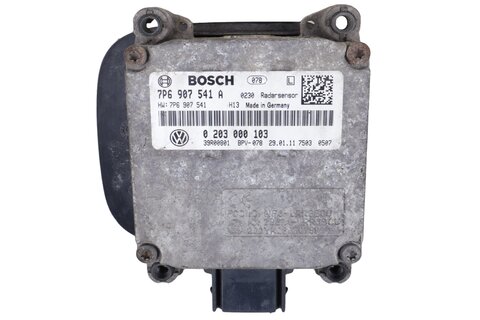 Řídící jednotka adaptivního tempomatu ACC levá (Slave) 7P6907541A