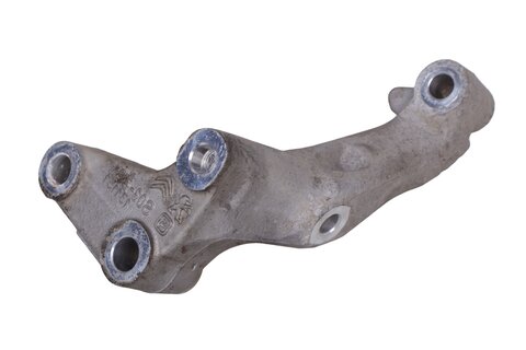 Držák předního pomocného rámu pravý 9805584980