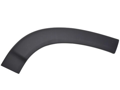 Plastový lem předních dveří levý L