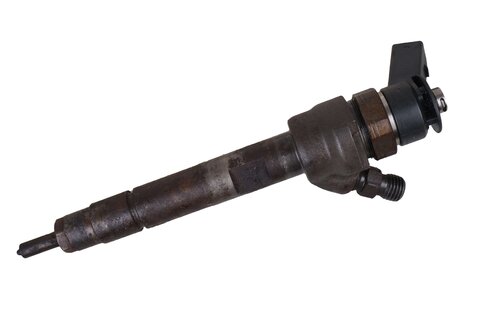 Vstřikovací tryska 13537798446