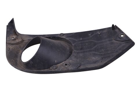 Přední mřížka nárazníku pro mlhovku levá 5801529859