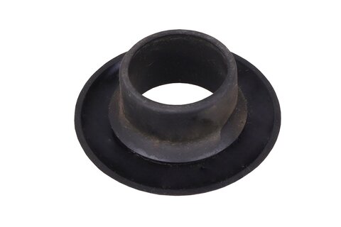 Průchodka hlavního spojkového válce BK21-7C538-AC