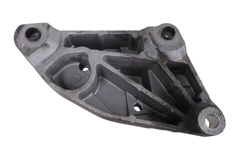 Závěs motoru levý 1813L1