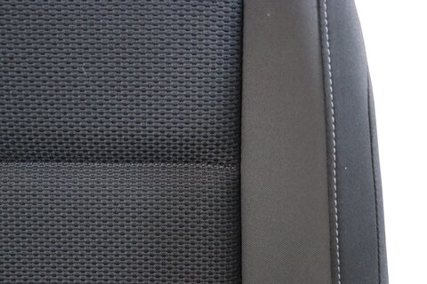 Sedadlo spolujezdce mechanické tmavě šedé 5TA881405MKWK