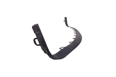 Lišta ozdobná předního nárazníku střed -2013 černá 3T0807243