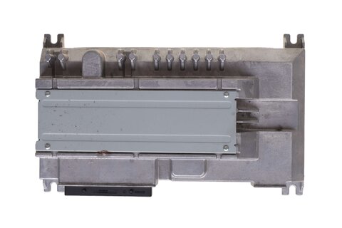 Zesilovač pro sound systém (CANTON) 81A035223