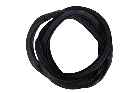 Těsnění dveří vnitřní přední L=P 5TA867911G