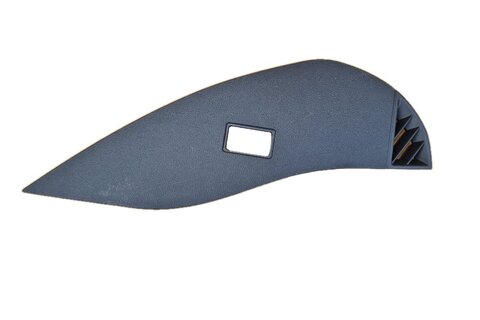 Boční kryt palubní desky pravý (černá tit.) 5TB858248A82V