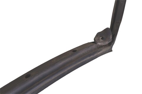 Gumové těsnění zadních levých dveří vnější 1Z5839697D liftback