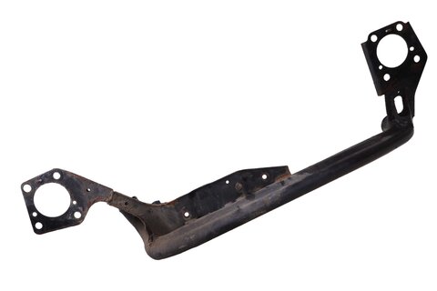 Příčná trubka chladiče mezi intercoolery 8E0199521ED