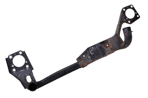 Příčná trubka chladiče mezi intercoolery 8E0199521ED