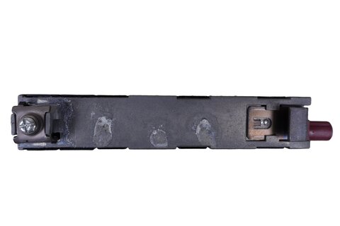 Anténní zesilovač levý horní FM2 5TA035577A