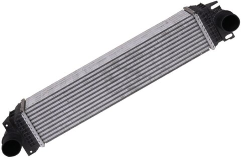 Chladič nasávaného vzduchu - intercooler DG93-6K775-CC