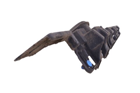 Držák obložení prahu přední pravý 764587493R