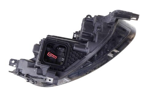 Světlomet přední - levý (LED) 260609704R