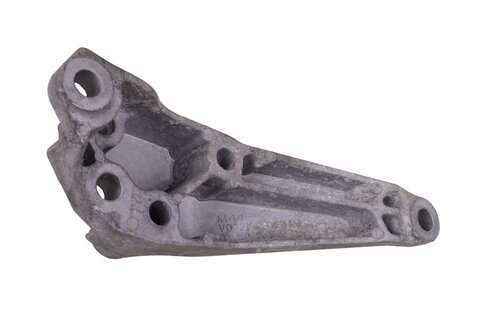 Držák motoru levý 13248569