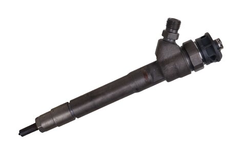 Vstřikovací tryska