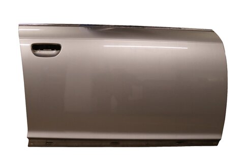 Dveře přední pravé 4F0831052F