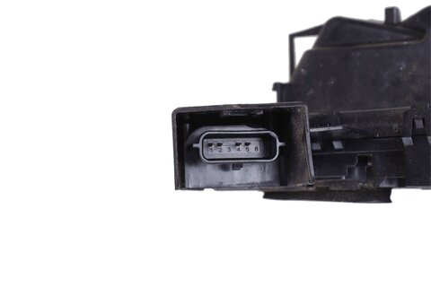 Zámek dveří zadní levý - 825037601R