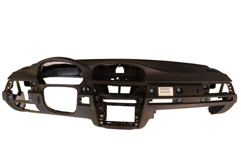 Palubní deska černá pro obrazovku a držák nápojů 51459120328