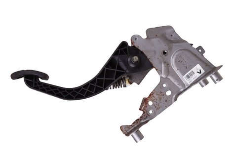 Spojkový pedál 465033751R