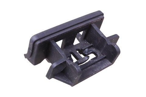 Držák panelu B sloupku pravý 7L0853238A