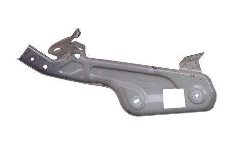 Držák předního blatníku pravý 620436650R