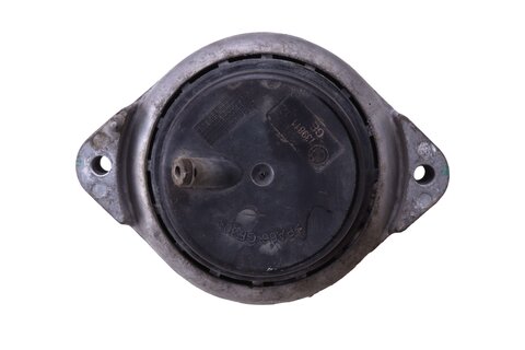 Držák motoru L/P - 22116773742