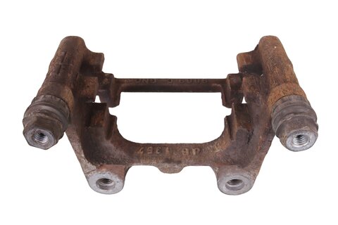 Držák brzdového třmenu zadní levý (pro kotouč 272x10mm) 5Q0615425A